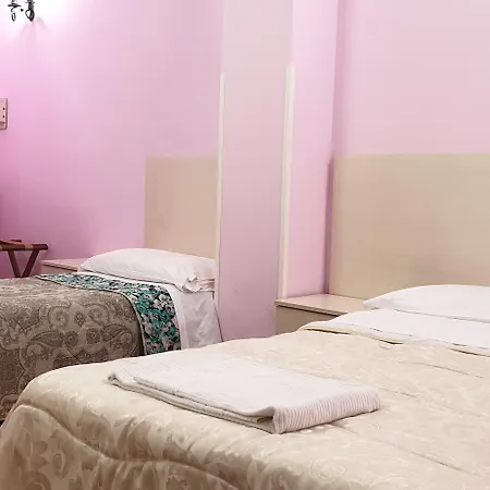 Piccolo Paradiso *